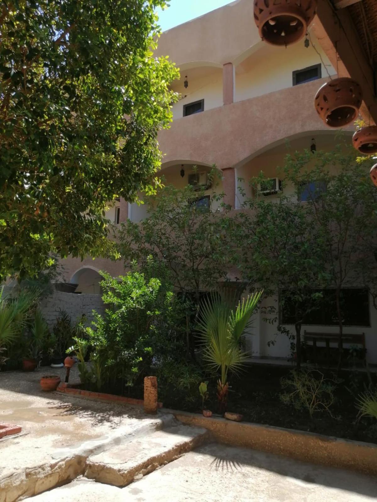 Rose Guest House Luxor Esterno foto
